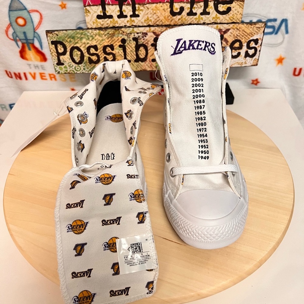 CONVERSE CTAS HI LAKERS BASKETBALL - Picture 11 of 12